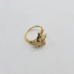 Button Star Ring