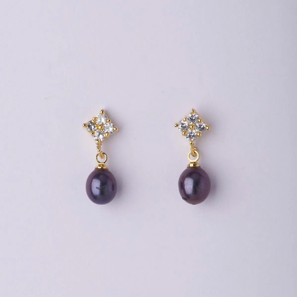 Delicate Stone Studded Earring