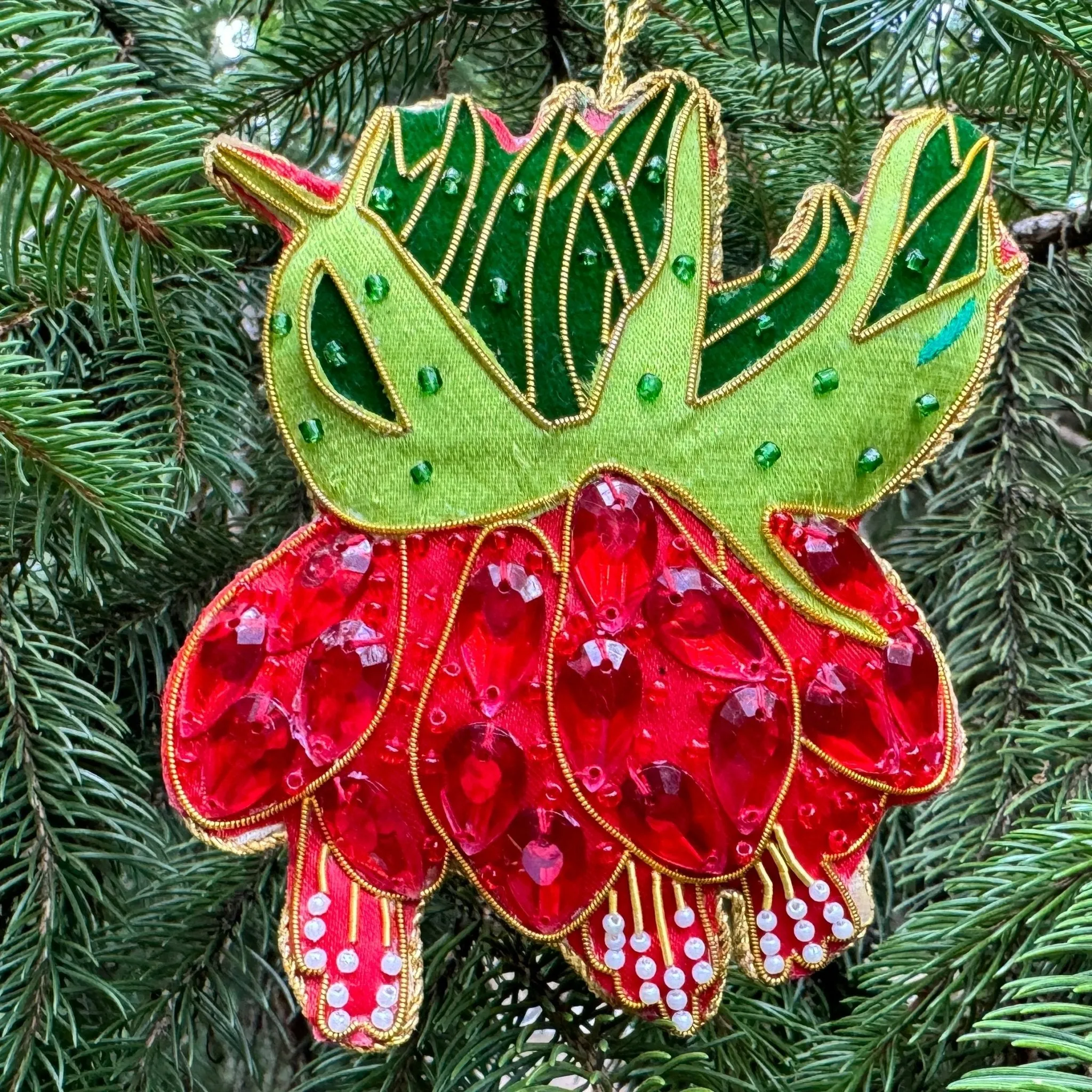 Fritillaria Sr Nicolas Ornament