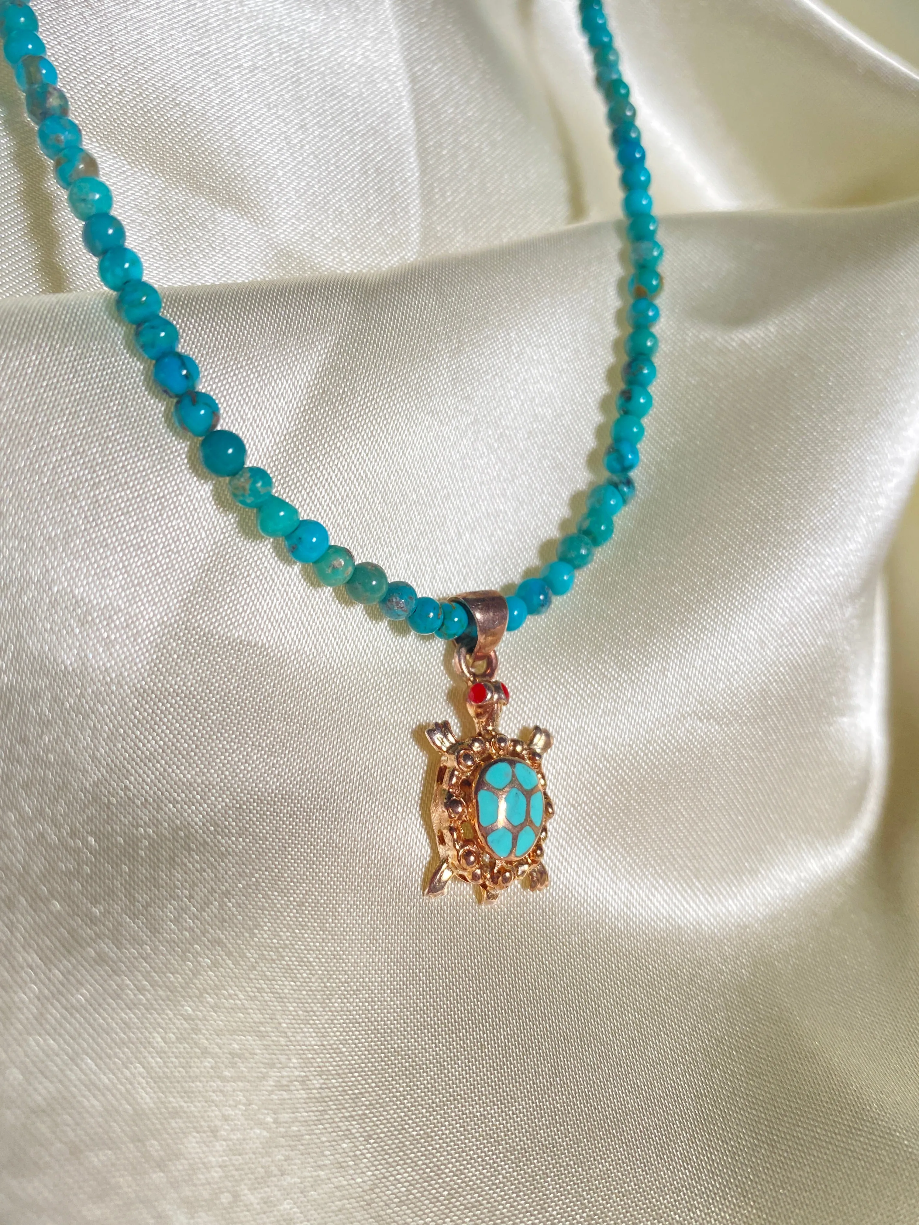 Turquoise Turtle Beaded Necklace