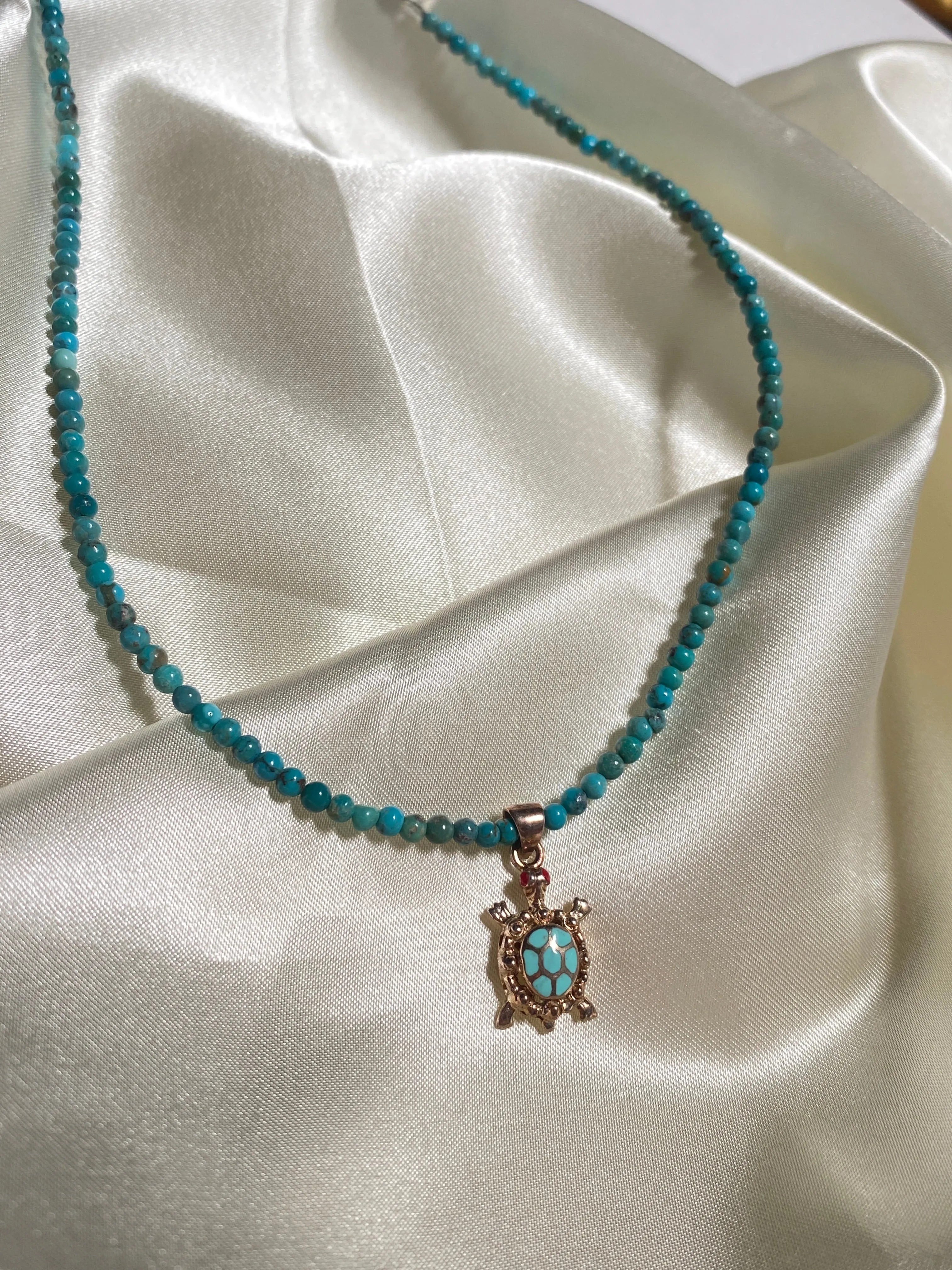 Turquoise Turtle Beaded Necklace